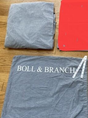 Boll & Branch Chambray Triple Stitch Twin Fitted Sheet And Storage Bag